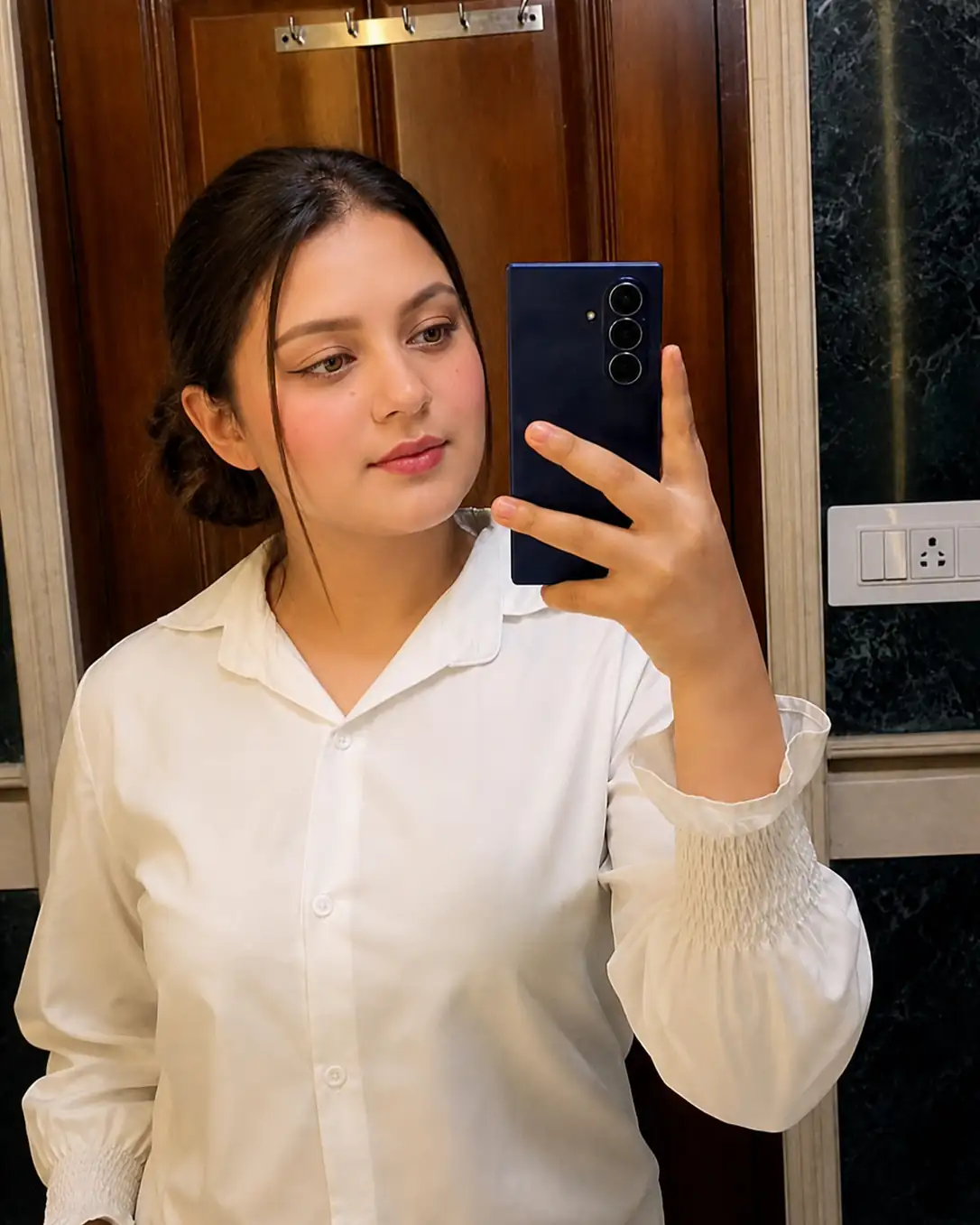Jiya, 24 - Exclusive / Hot 18+ / College Girls / Housewife / Air Hostess / Model / VIP / Mature 30+ escort profile in Kolkata