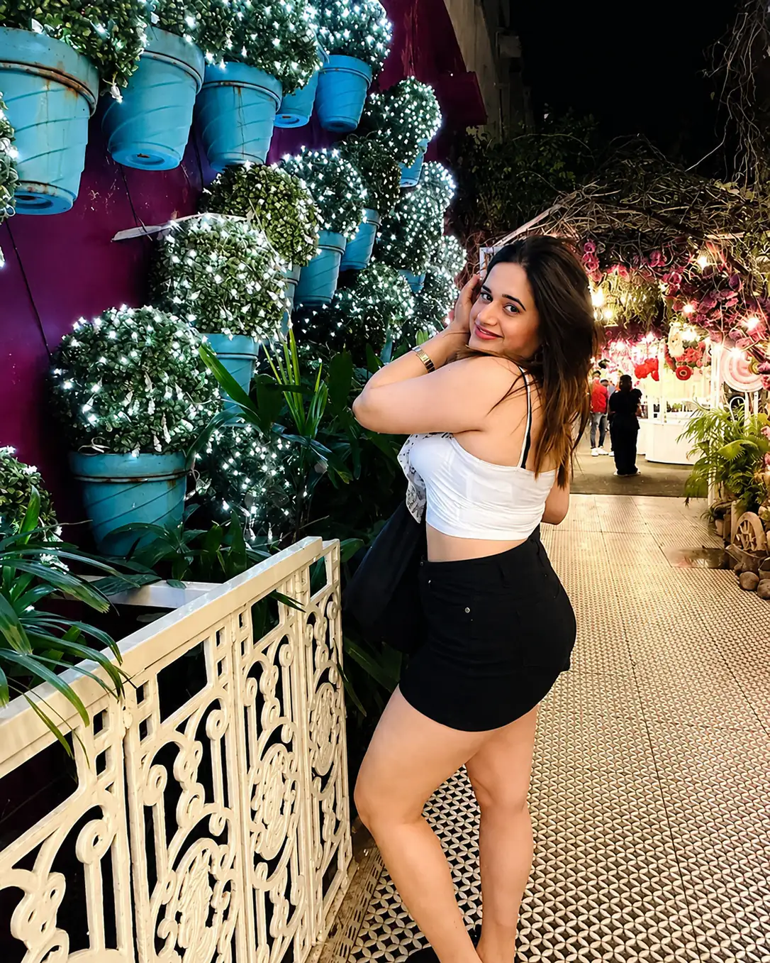 Anvi, 29 - Exclusive / Hot 18+ / College Girls / Housewife / Air Hostess / Model / VIP / Mature 30+ escort profile in Kolkata